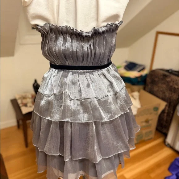 City Studio Metallic Gray Dress - Picture 4 of 5